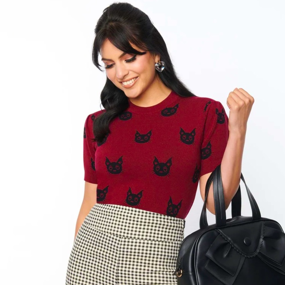 Unique Vintage Red Crop Sweater with Cats